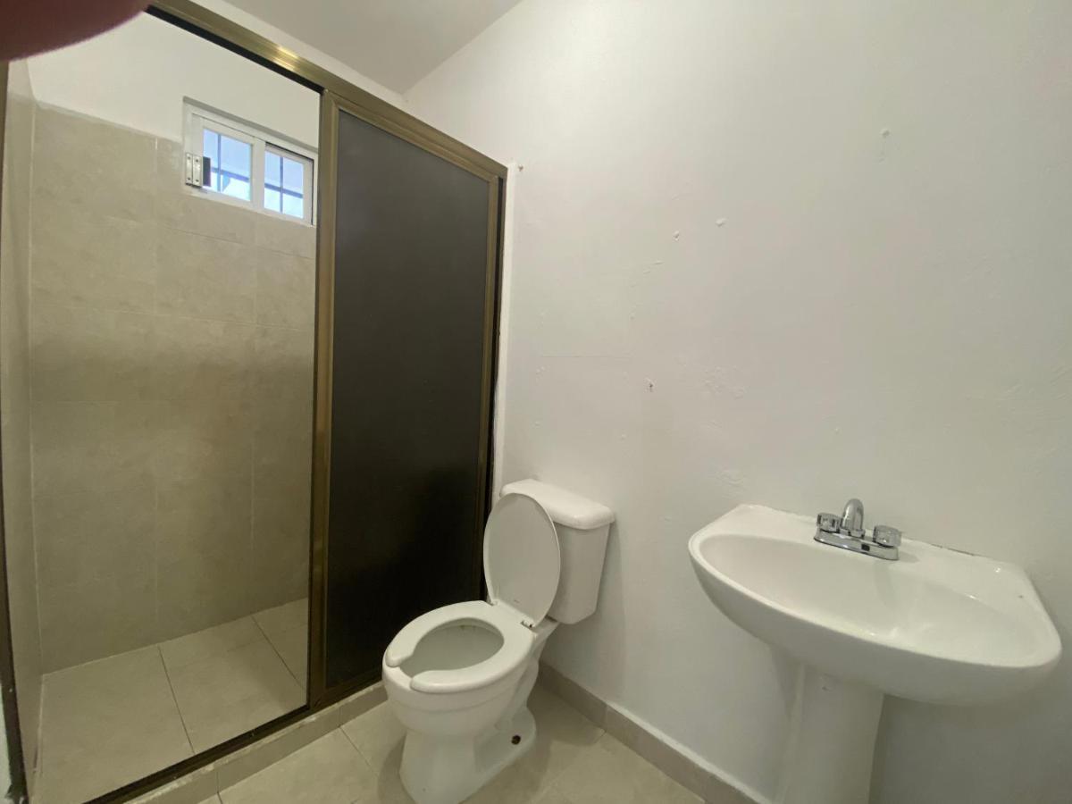 The Hostal Inn Playa del Carmen Ngoại thất bức ảnh