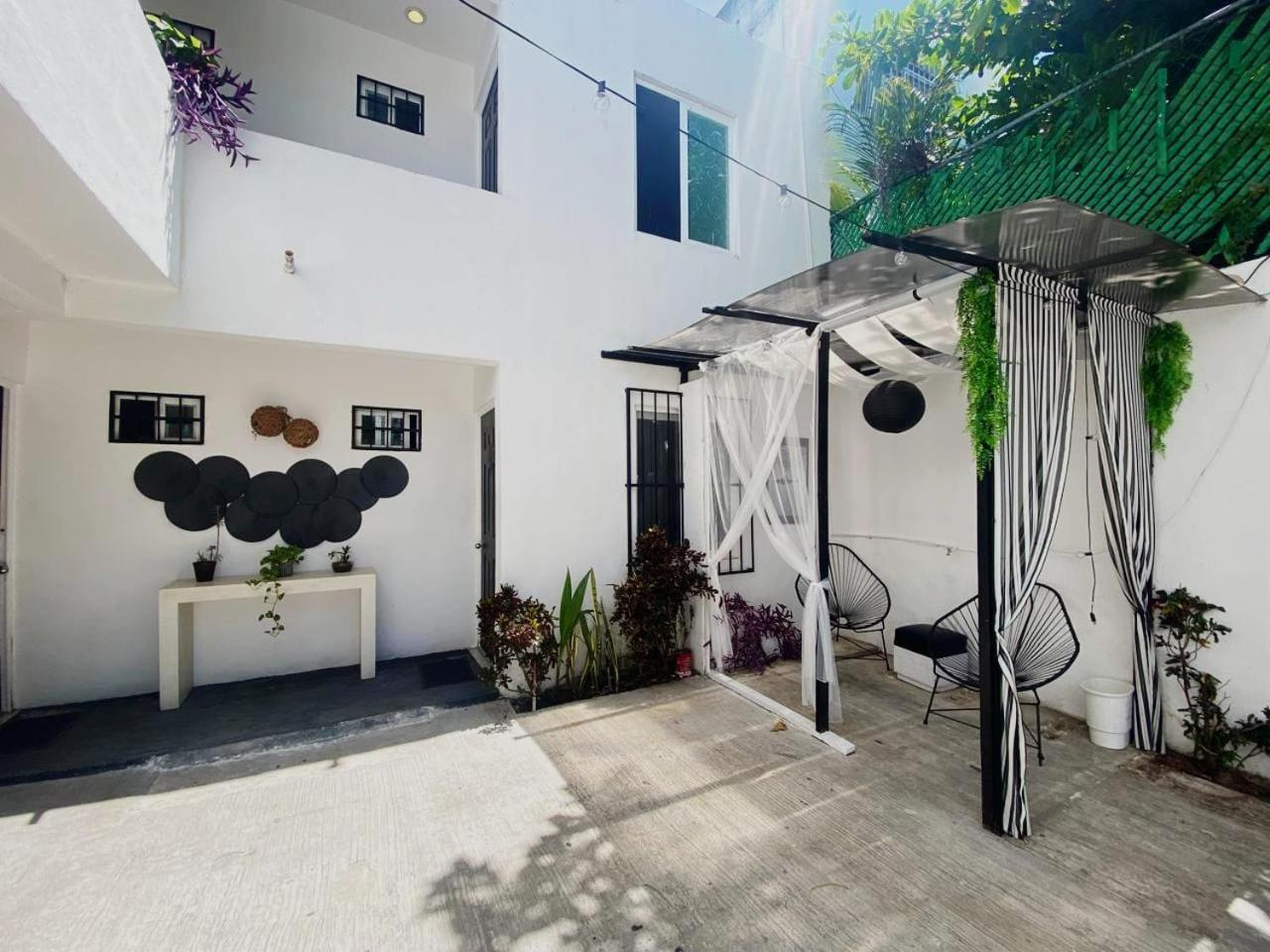 The Hostal Inn Playa del Carmen Ngoại thất bức ảnh
