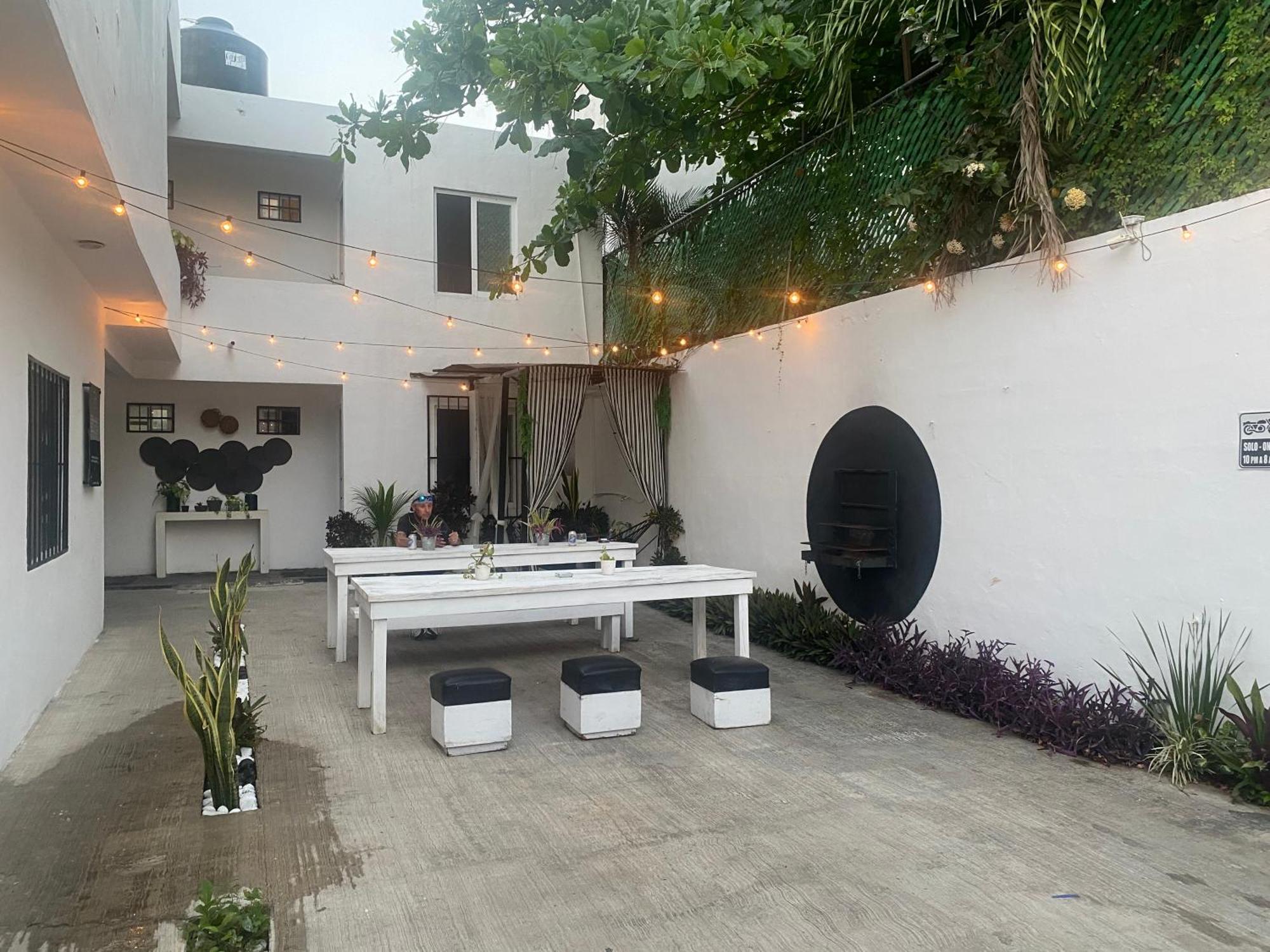 The Hostal Inn Playa del Carmen Ngoại thất bức ảnh